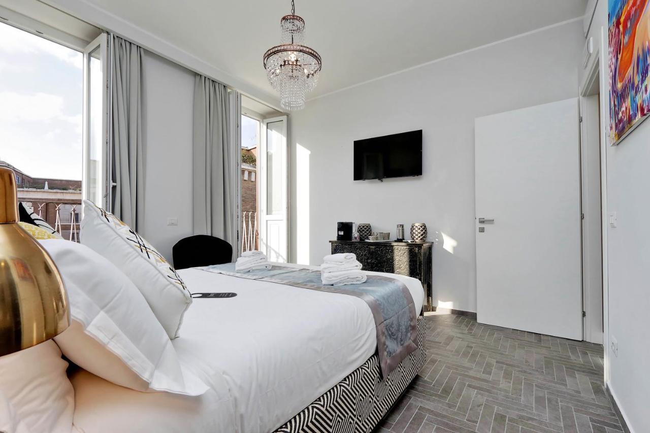 Della Croce Luxury 2* Roma
