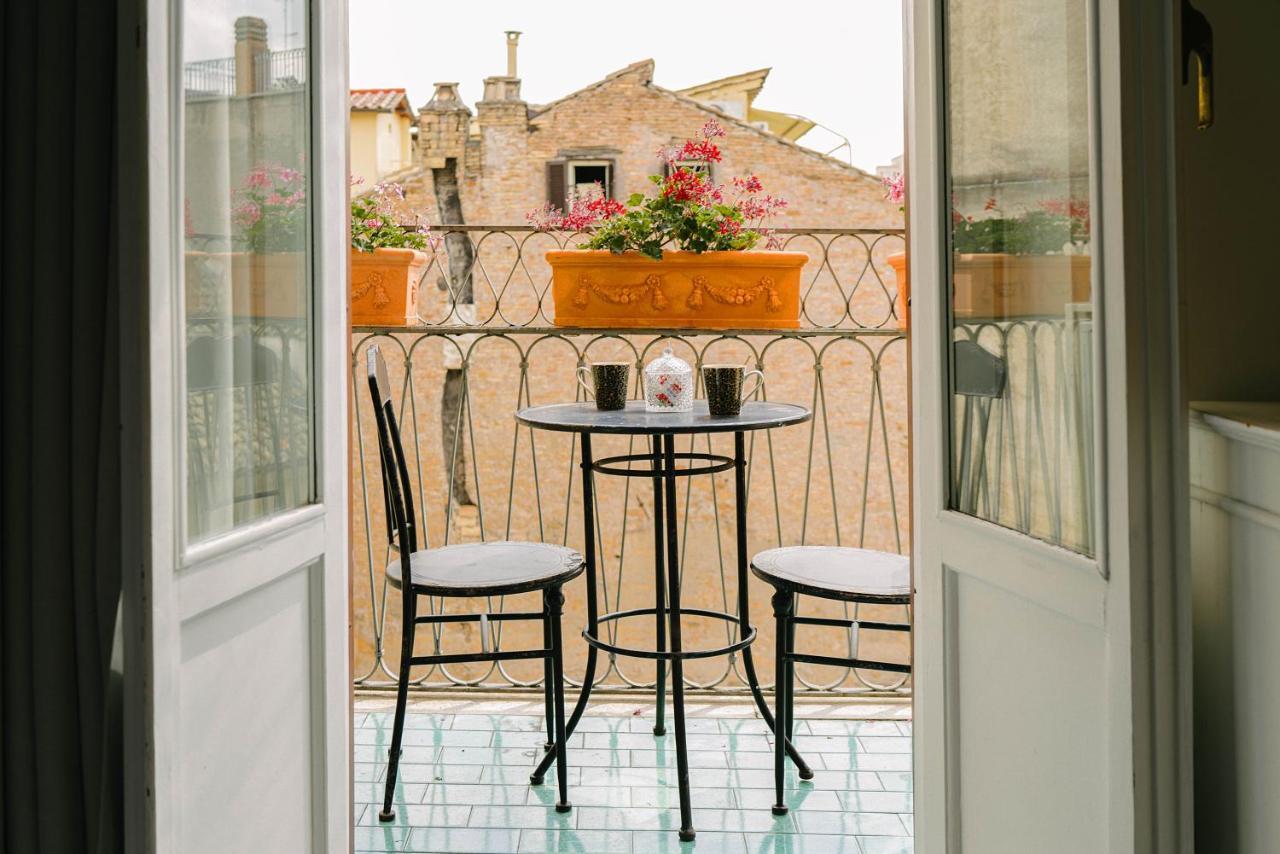 Della Croce Luxury 2* Roma